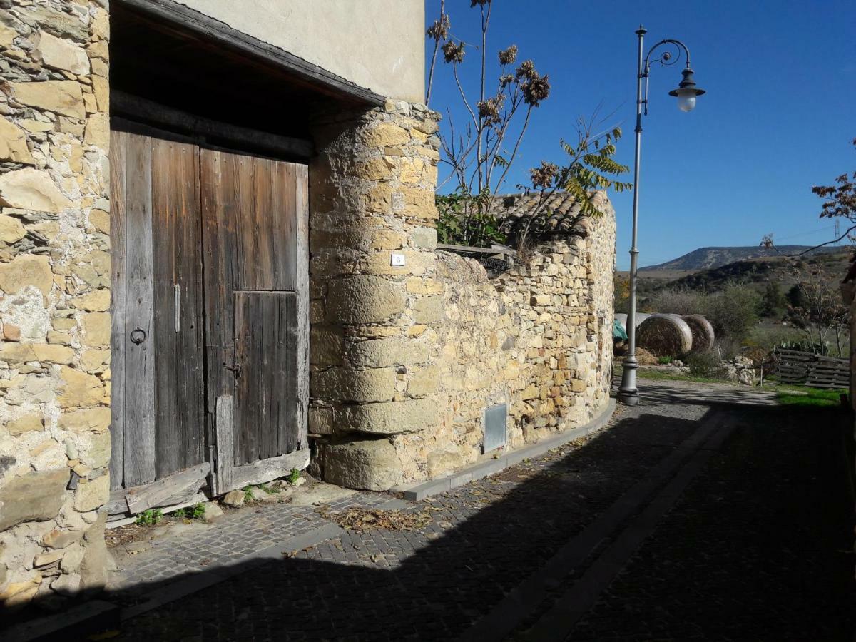B&B Daddanca Ales Exterior photo